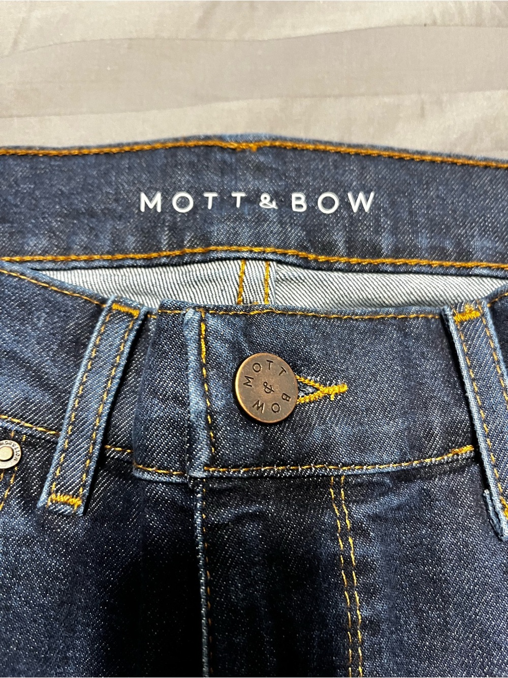 Mott & Bow Women’s Dark Blue Denim Jeans